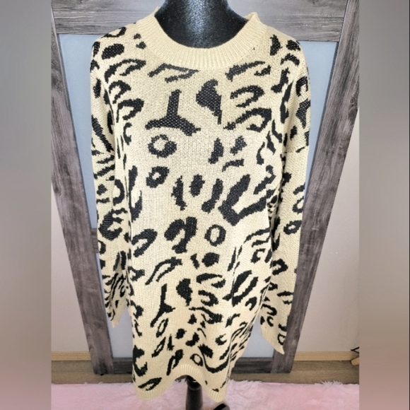 Women's Leopard Print Long Sleeve Sweater Dress- Light Brown/ Black - Picture 7 of 13